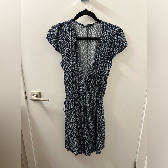 BRANDY MELVILLE Robbie Dress - Picture 2 of 5